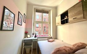 Mmrent Sparrow Room
